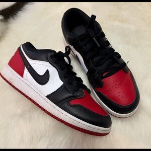 Nike Air Jordan 1 Retro Low Bred Toe Chicago Black Size 6Y